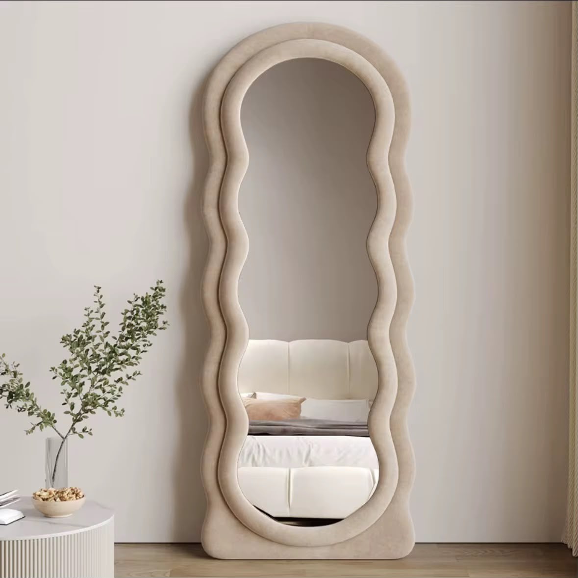 Aesthetic Wavy Floor mirror (instant pick up)